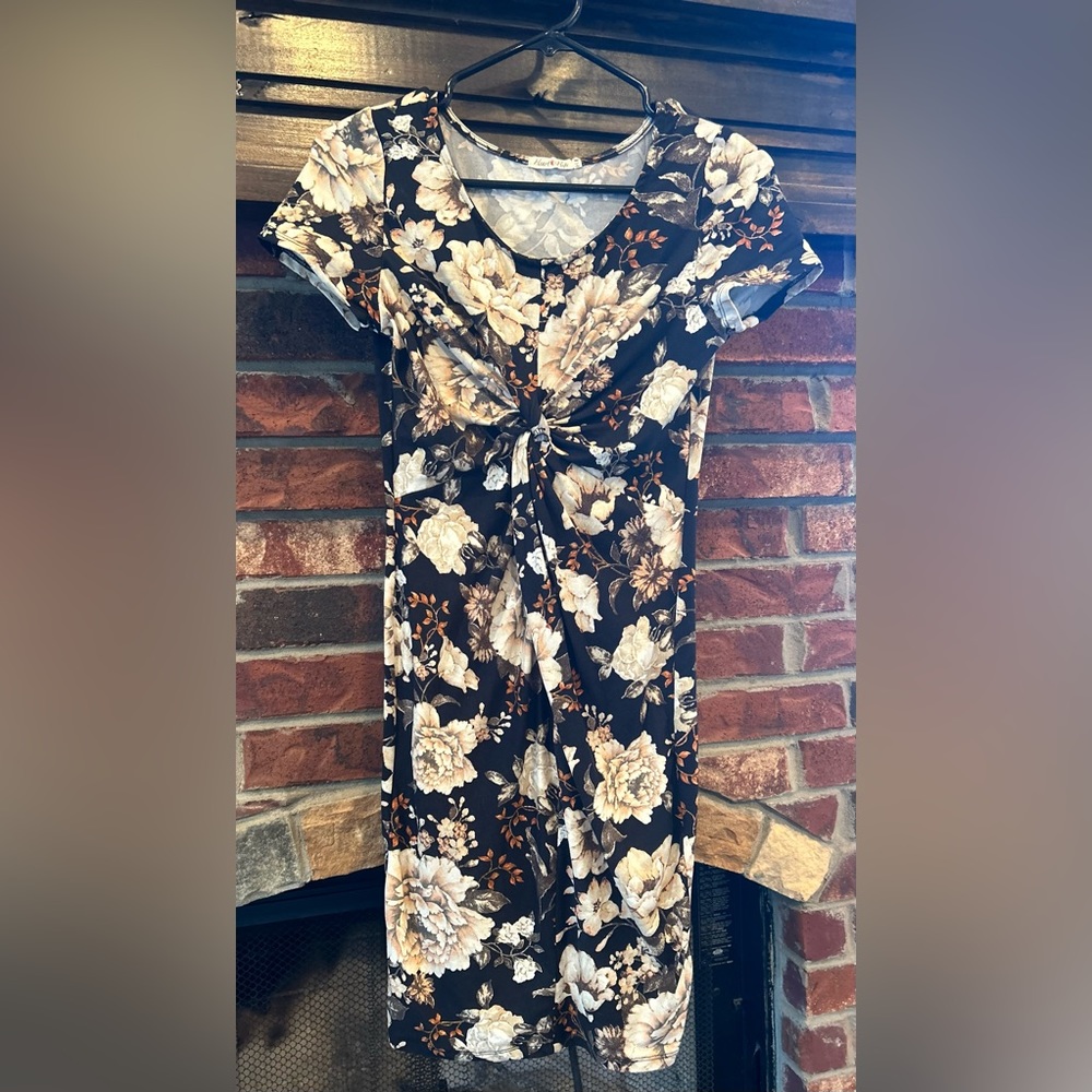 Size medium floral bodycon